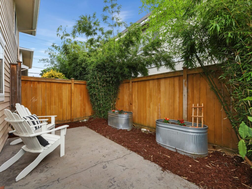 Residential fencing and boundary solutions in Agnes Water QLD